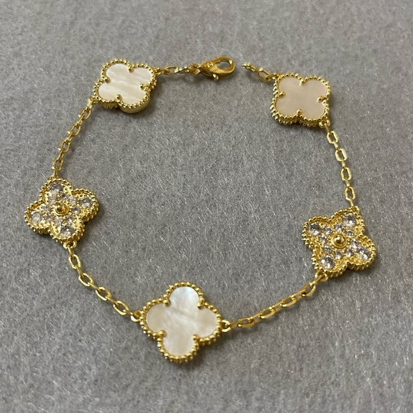Jewelry - White Clover Alhambra inspired 5 Clover Bracelet